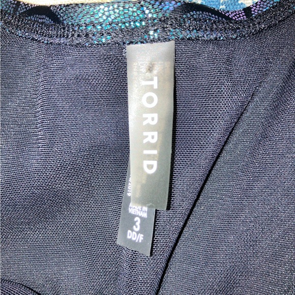 TORRID Green Iridescent Mermaid Everyday
Wire-Free One-Piece Swimsuit - Picture 5 of 11